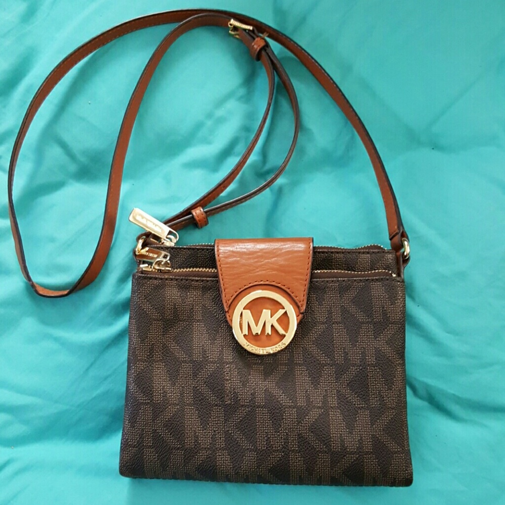 MK Crossbag
